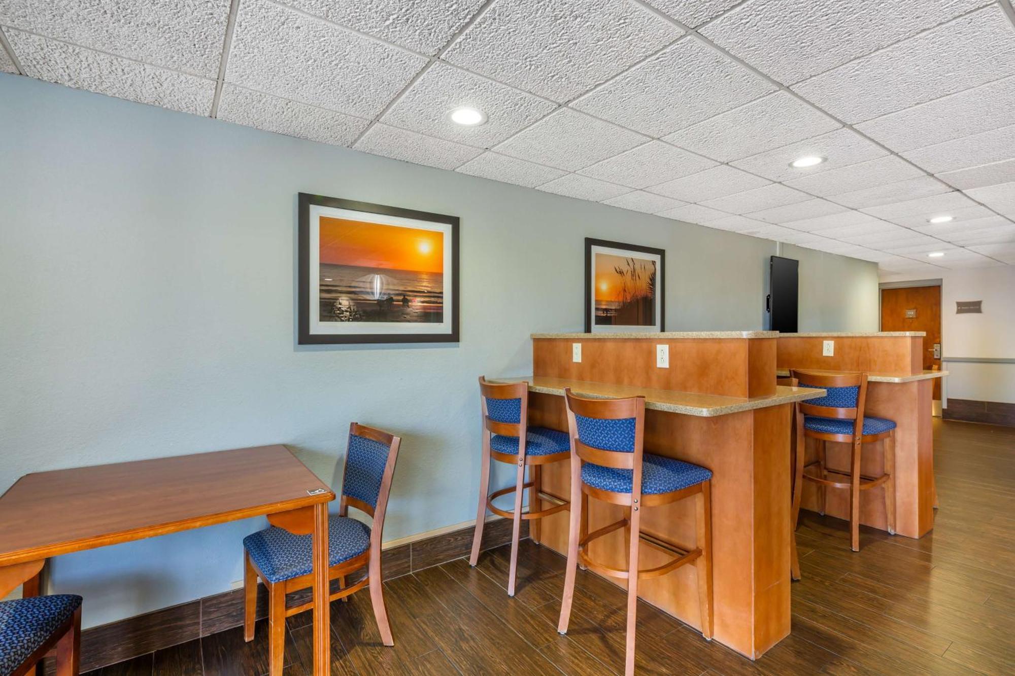 Best Western פורט קלינטון מראה חיצוני תמונה